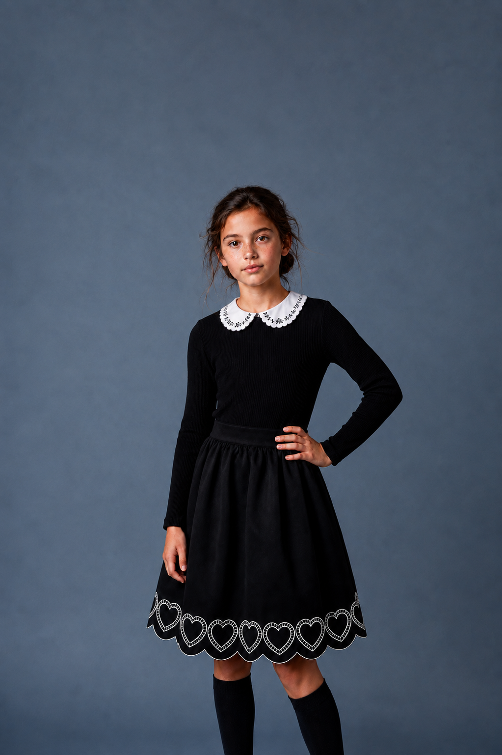 Embroidered Collar Rib Knit Top_Black